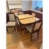 Image 2 : Table and 5 chairs with leaf
