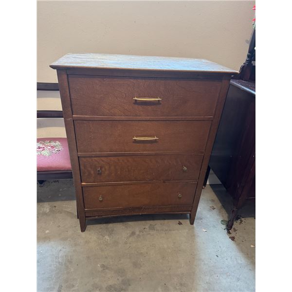 Dresser 32" x 16 1/2" x 41" tall