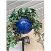 Image 2 : Artificial plant