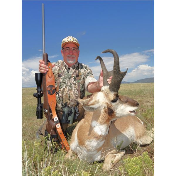 The Ultimate Group Adventure: New Mexico Pronghorn Hunt for Four