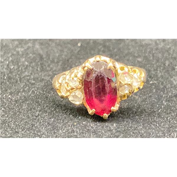 10K LADIES RING SET WITH RHODOLITE GARNET AND DIAMONDS (5.3G)
