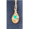 Image 2 : 10K CHAIN (24") WITH 18K NUGGET PENDANTS SET WITH EMERALD (19.3G)