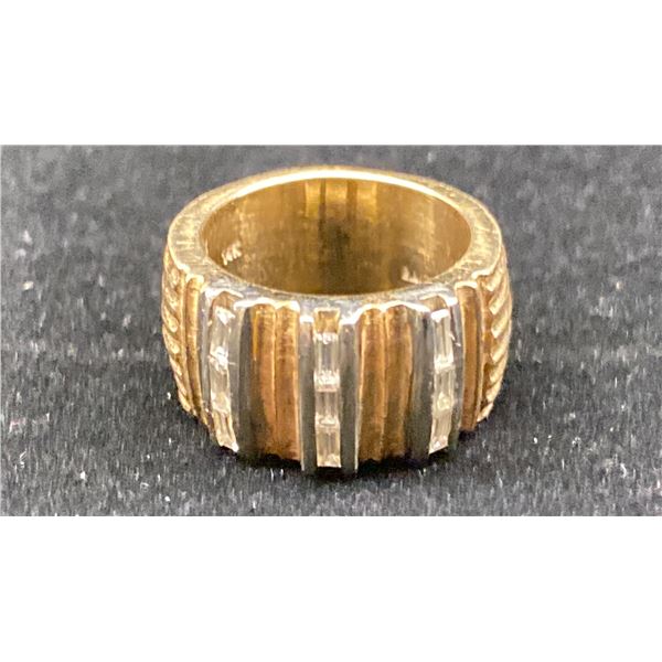 14K LADIES RING SET WITH DIAMONDS (0.06CT EACH, 15G TOTAL)