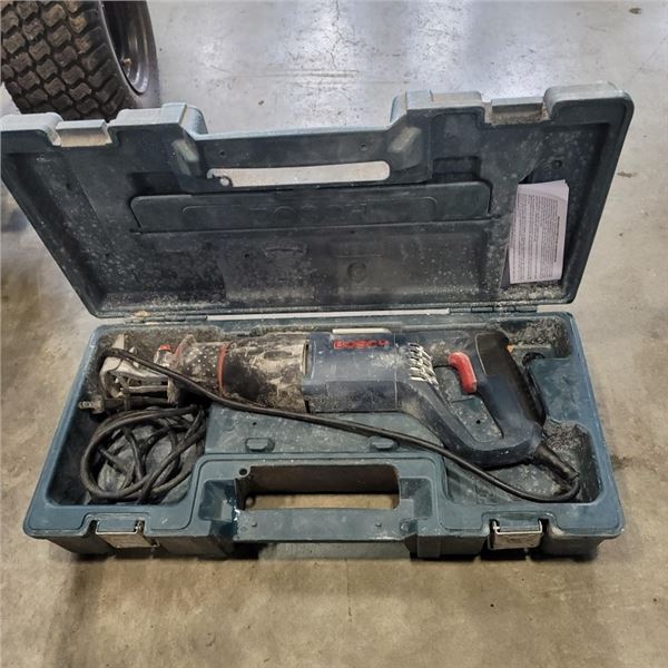 BOSCH RECIP SAW IN CASE
