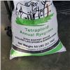 Image 2 : LARGE BAG OF LAWN SEED