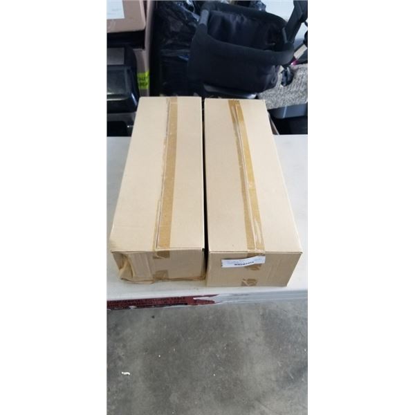 2 BOXES OF TRAILER TAIL LIGHTS 20 TOTAL 10 LEFT AND 10 RIGHT