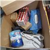Image 3 : 2 BOXES OF LIGHT BULBS, SINGER SCISSORS AND MORE