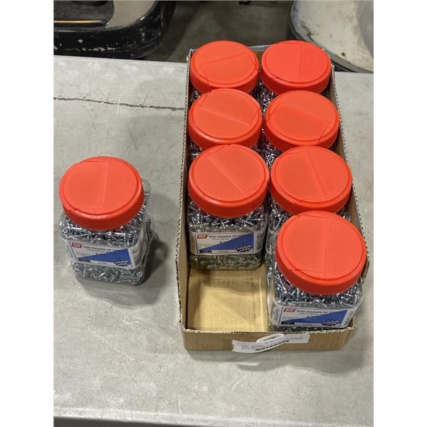 8 NEW TUBS OF #8 X 1 INCH SELF TAPPING METAL SCREWS, 700 PER TUB, 5600 SCREWS TOTAL