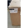 Image 2 : BRAND NEW KARTNERS CHROIME TOWEL SHELF MODEL 232442