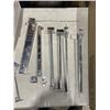Image 3 : LOT OF 12" GRID WALL BRACKETS