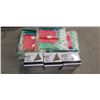 Image 1 : SILICONE FOOD STORAGE BAGS, 10 PACKAGES AND 3 STAINLESS STEEL COFFEE CONE DRIPPERS