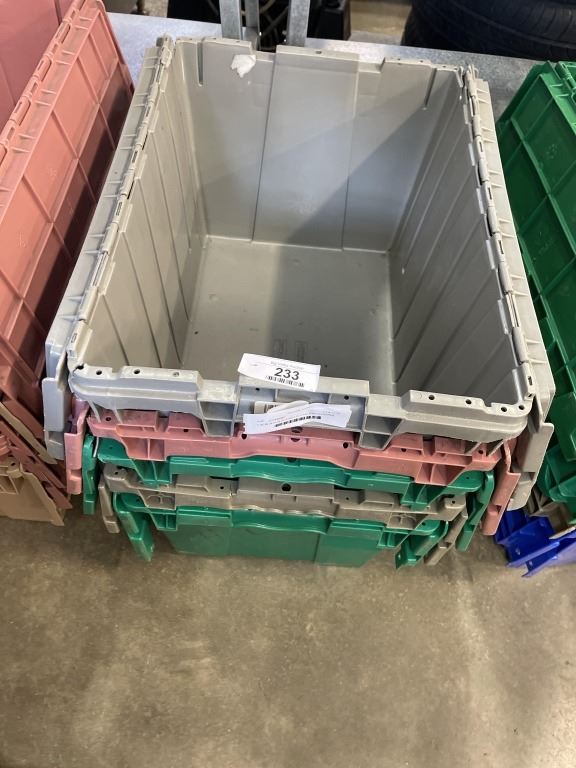 5 NEW INTERLOCKING LID STACKING STORAGE TOTES