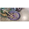 Image 2 : HARO BMX BIKE