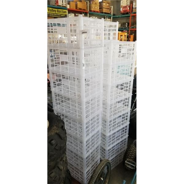 LOT OF 25 PLASTIC CRATES