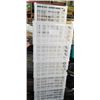 Image 2 : LOT OF 25 PLASTIC CRATES