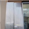 Image 2 : 2 STAINLESS SHELVES 94" LONG