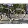 Image 2 : SILVER GIANT BIKE