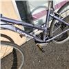 Image 2 : BLUE SCHWINN BIKE