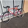 Image 1 : RED BIKE