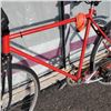 Image 2 : RED BIKE