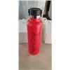 Image 2 : 3 NEW WATER BOTTLES