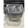Image 2 : NU-WAVE 10 QUART AIR FRYER, TESTED WORKING