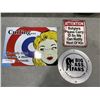Image 1 : 3 METAL SIGNS