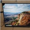 Image 3 : 2 SAMSUNG LS24C330GA GAMING MONITOR MINOR DEFECTS BUT MOSTLY FUNCTIONAL