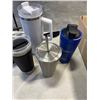 Image 2 : STARBUCKS AND UNDER ARMOR TRAVEL MUGS AND WATER BOTTLE