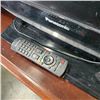 Image 2 : PANASONIC TV WITH REMOTE