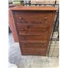 Image 1 : 5 DRAWER HIGHBOY DRESSER