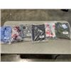 Image 1 : 6 PCS NEW CLOTHING, SIZE MEDIUM AND ONE LARGE