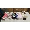 Image 1 : ASSORTED COLLECTION OF VINTAGE AND ANTIQUE DOLLS, SOME PORCELAIN AND WITH ACCESSORIES