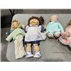 Image 2 : ASSORTED COLLECTION OF VINTAGE AND ANTIQUE DOLLS, SOME PORCELAIN AND WITH ACCESSORIES