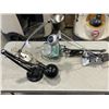 Image 1 : 4 LAMPS, ONE IS MAGNIFYING