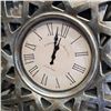 Image 2 : LARGE DECORATIVE CLOCK