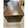 Image 3 : WOODEN STORAGE TRUNK/CAT HOUSE