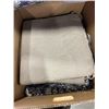 Image 2 : PATIO CUSHIONS