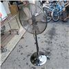 Image 1 : METAL FLOOR FAN