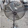 Image 2 : METAL FLOOR FAN