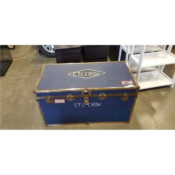 LARGE BLUE STORAGE TRUNK WITH LINENS CONTENTS