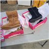 Image 2 : 2 NEW PAIRS OF YOUTH BOOTS
