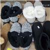 Image 2 : 7 PAIRS OF SLIPPERS AND PUMA RUNNERS SIZE 5-6