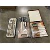 Image 1 : 3 KNIFE SETS