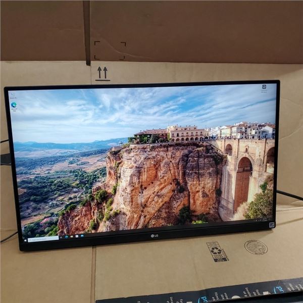 LG 27UP650W 27" UHD 4K IPS MONITOR WITH VESA DISPLAYHDR400 GAMING MONITOR TESTED WORKING NO CORD