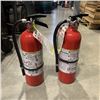 Image 1 : 2 FULLY CHARGED CHEMICAL DRY FIRE EXTINGUISHERS