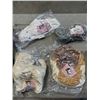 Image 2 : 5 ASSORTED PLUSH ANIMALS, CHICKEN, SNAIL AND MORE