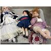 Image 3 : ASSORTED COLLECTION OF VINTAGE AND ANTIQUE DOLLS, SOME PORCELAIN AND WITH ACCESSORIES