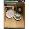 Image 2 : BOX OF ASSORTED ANTIQUE CHINA  AND COLLECTIBLES