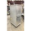 Image 2 : BRUTE 60"H ALUMINUM 1500W SINGLE PHASE COMMERCIAL MOBILE ELECTRIC HEATED TRANSPORT CART